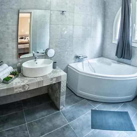 Luxury Sea View Mavromatis!